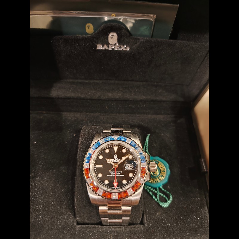 日本帶回藍白紅可樂鑲鑽bape手錶-10