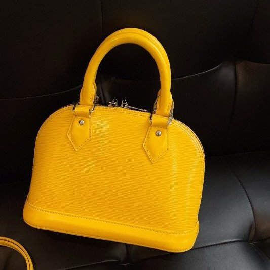 路易威登/Louis Vuitton 檸檬黃水波紋 Alma BB 貝殼手提包-7