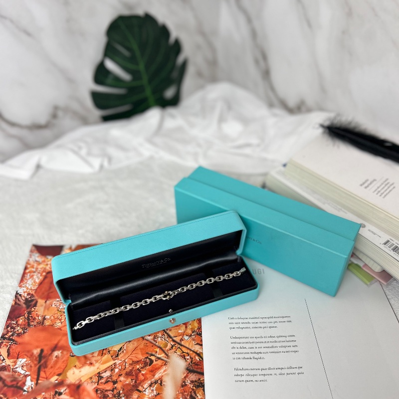 Tiffany & Co. 「1837 MArker」純銀寬版鏈手鍊 附 18K 金點綴-1