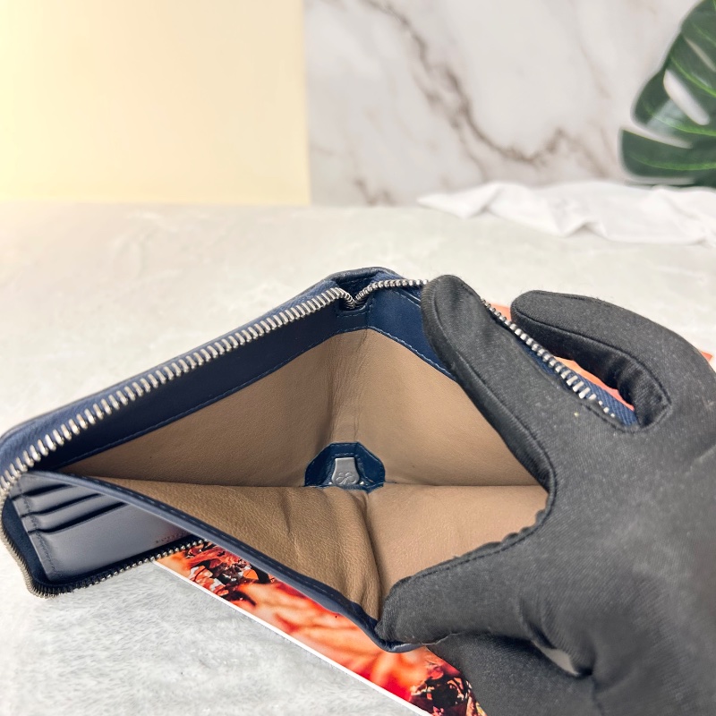 BV Zip-around ６卡邊隻羊皮拉鏈短夾-1