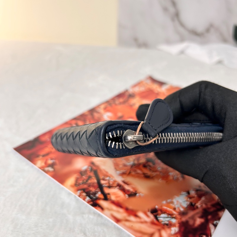 BV Zip-around ６卡邊隻羊皮拉鏈短夾-16