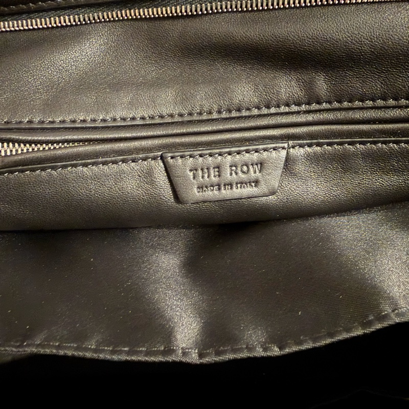 The row astra 小羊皮肩背包-13