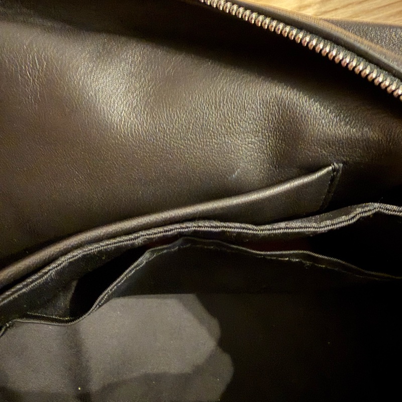 The row astra 小羊皮肩背包-14