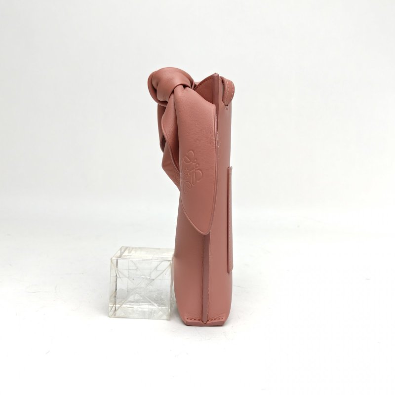 LOEWE 豆沙粉牛皮兔子手機包肩背包-3