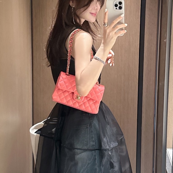 CHANEL香奈兒少女粉超限量大miniCF20單肩斜挎包-19