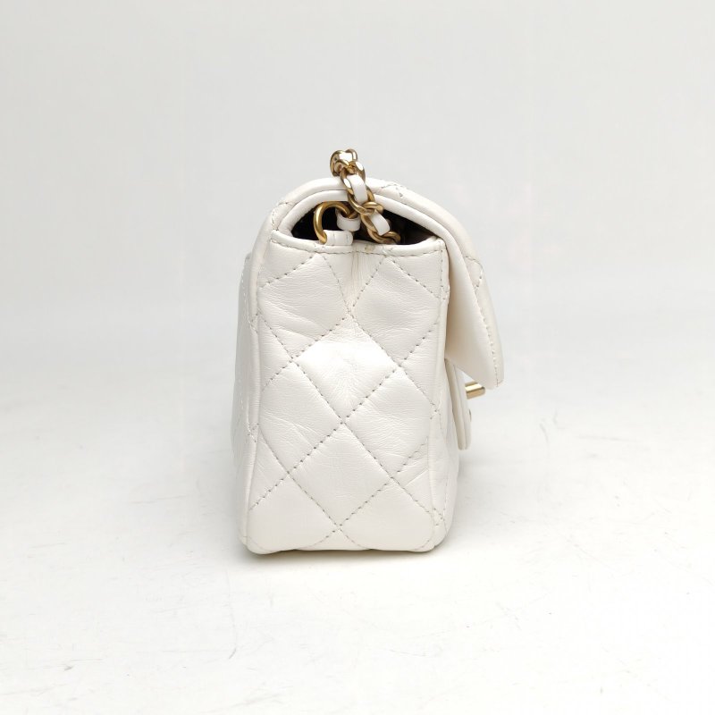 CHANEL CF口蓋包大Mini白色羊皮30開金扣肩背包-3