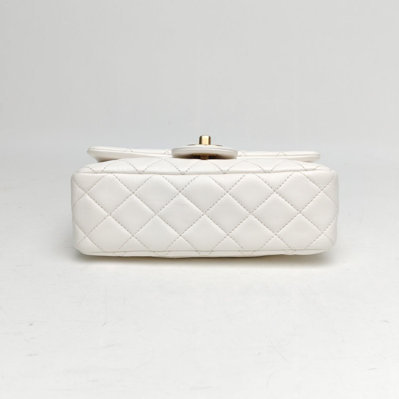 CHANEL CF口蓋包大Mini白色羊皮30開金扣肩背包-4