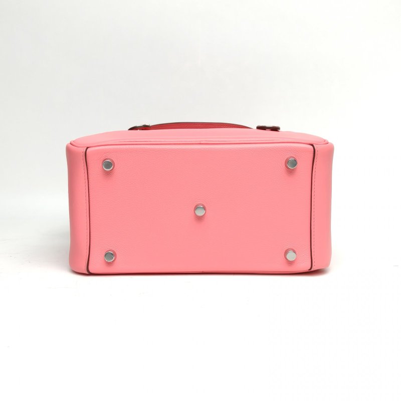 HERMES Lindy26K4夏日粉EC皮Y刻銀扣肩背包-4