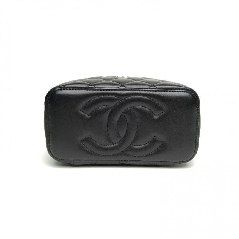 CHANEL 21K手提長盒子化妝包黑色羊皮鐳射標金扣肩背包-4