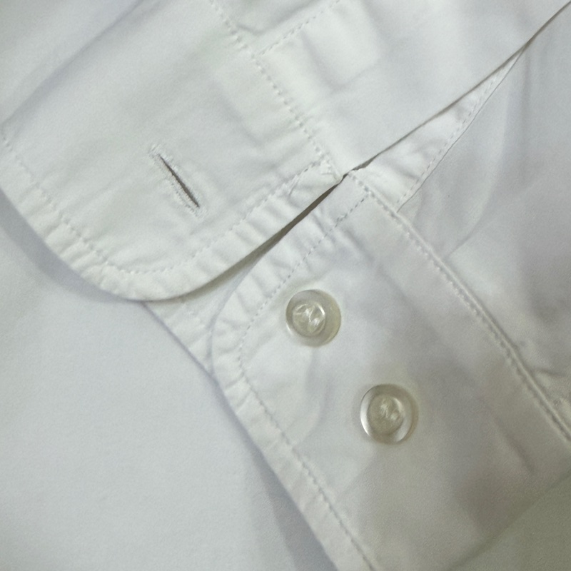 Miumiu 白色基本款襯衫 男女可穿-4