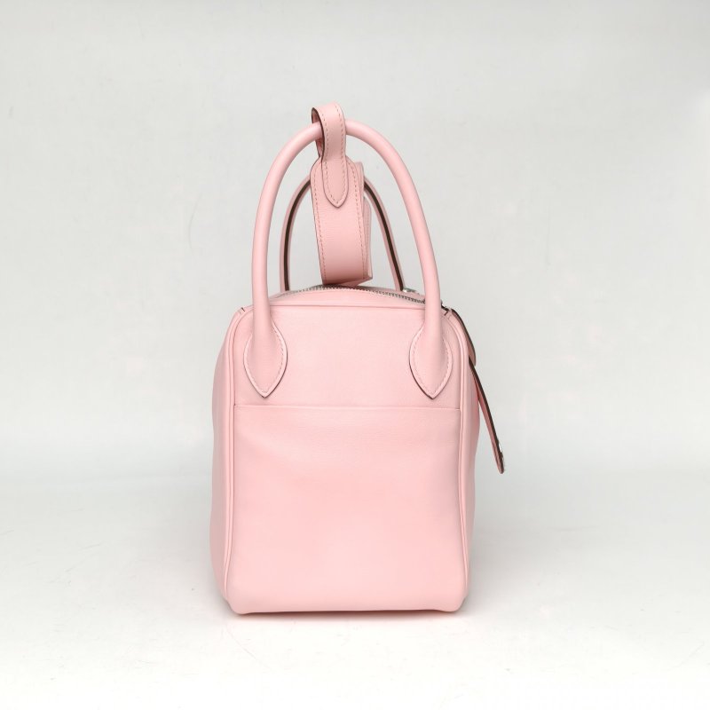 HERMES Lindy303Q新櫻花粉Swift皮X刻銀扣肩背包-3