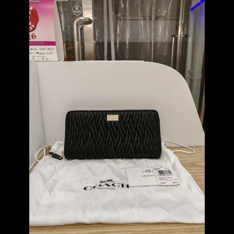 Coach long wallet