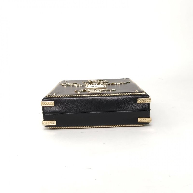 CHANEL 黑色羊皮24開金扣cocoritz門牌號秀款鏈條包肩背包-4