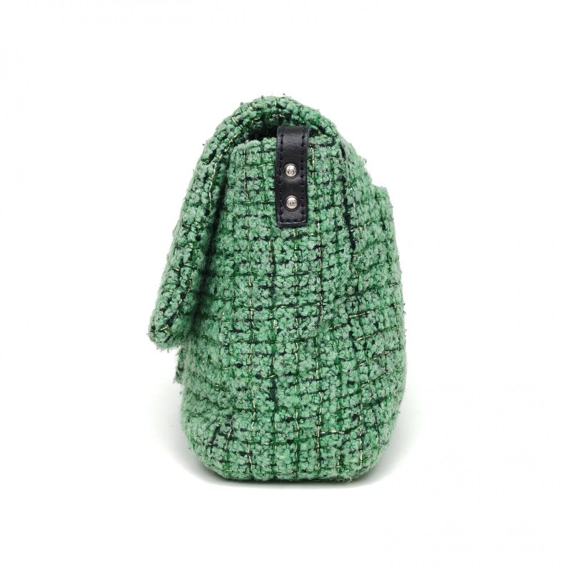 CHANEL 綠色毛呢13開銀扣2.55機場包肩背包-1