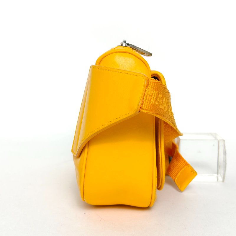 DIOR 黃色牛皮銀扣Worldtour系列經典印花馬鞍腰包肩背包-1