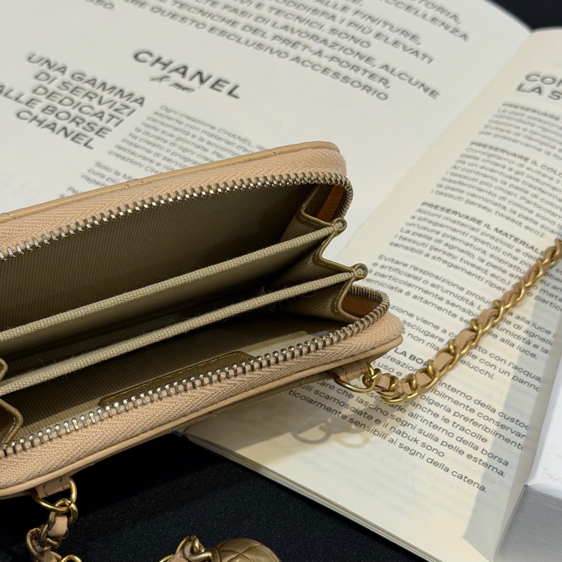 CHANEL粉金金球拉鍊肩背零錢包/31-7