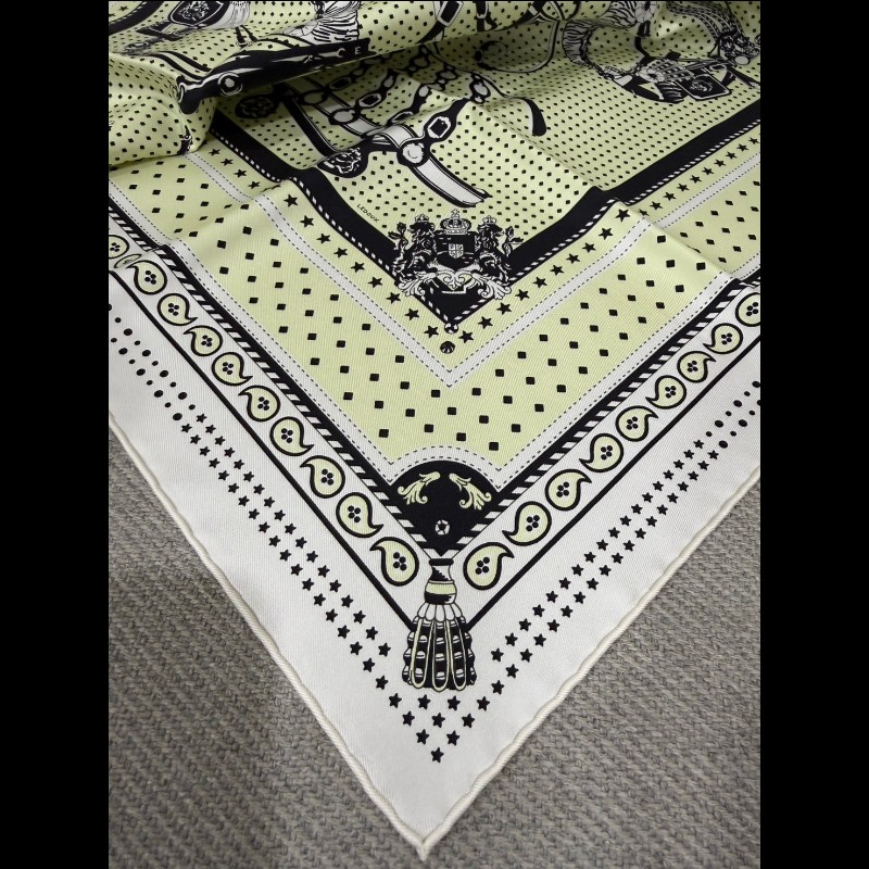 Hermès 全新爆款絲巾-王室鞍具55-7