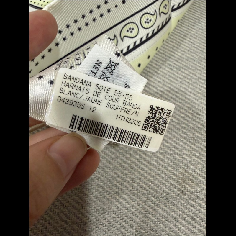 Hermès 全新爆款絲巾-王室鞍具55-13