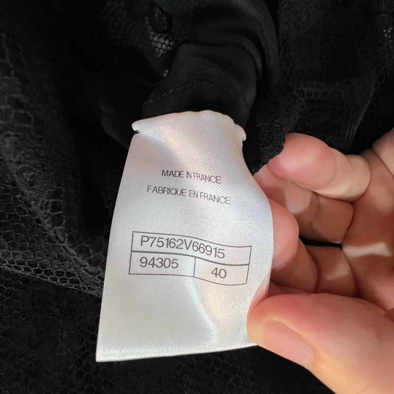 Chanel 香奈兒透紗鑽釦上衣（9.5成新）-5