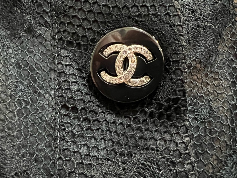 Chanel 香奈兒透紗鑽釦上衣（9.5成新）-6