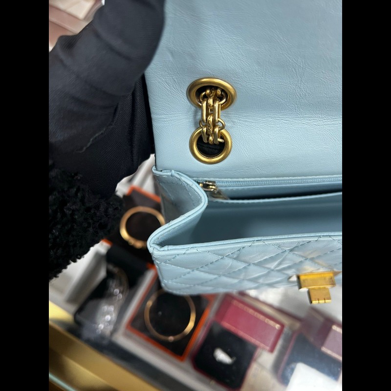 Chanel 2.55大mini
淡藍色-15