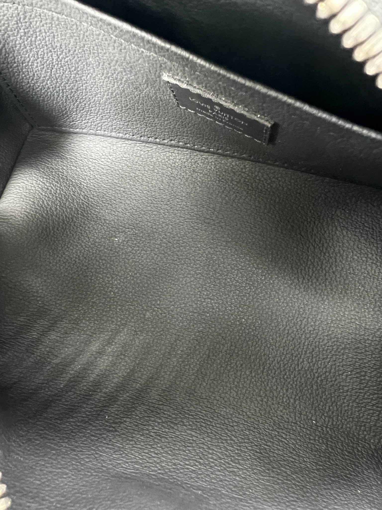 香緹國際精品 黑武士 手拿包 M83113 964-11