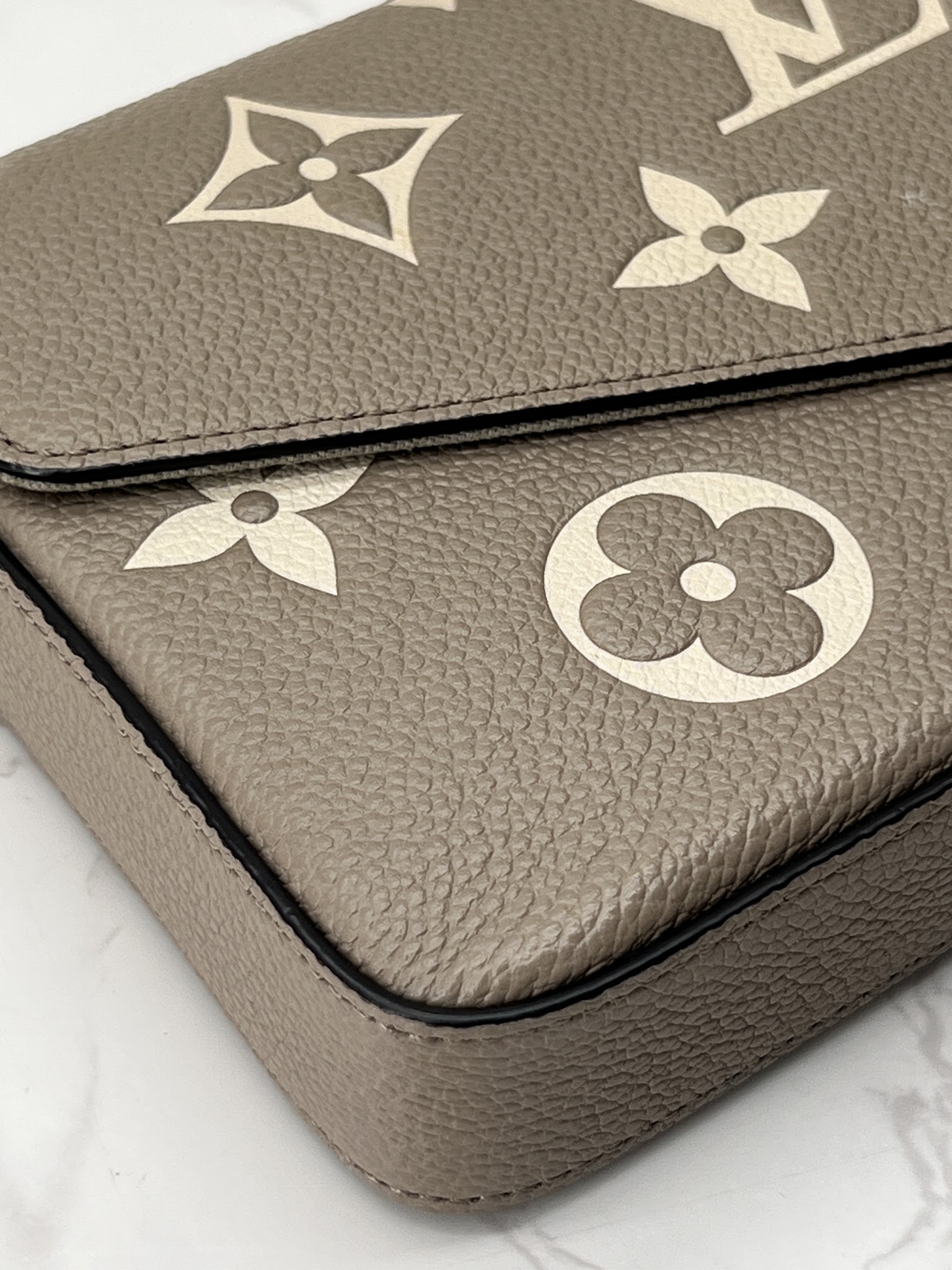 香緹國際精品 斑鳩灰三合一 966-4