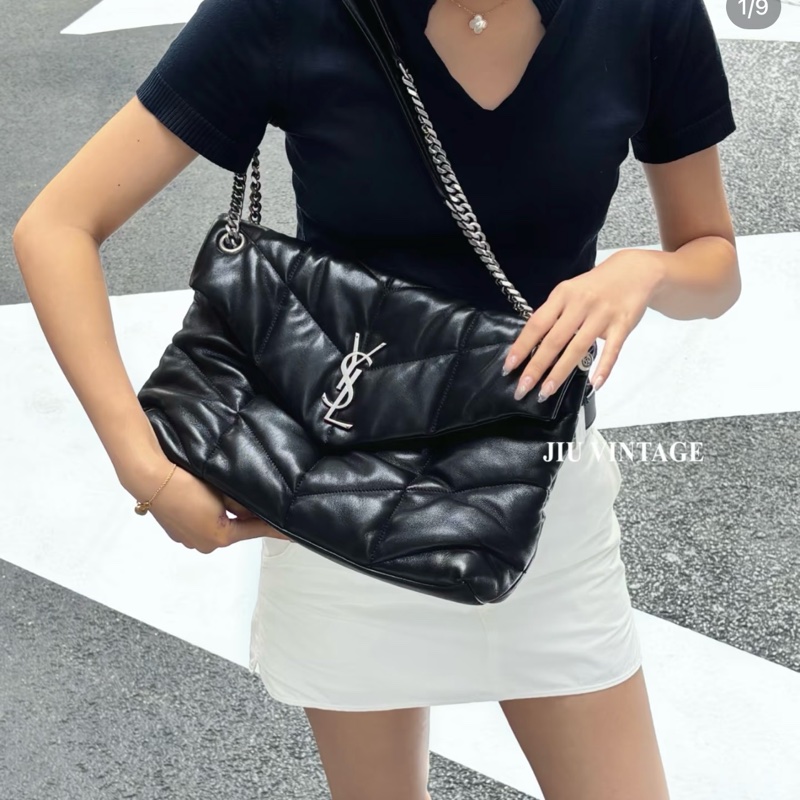 YSL 黑色銀扣中號羊皮PUFFER肩背包（好裝好用好柔軟）-0