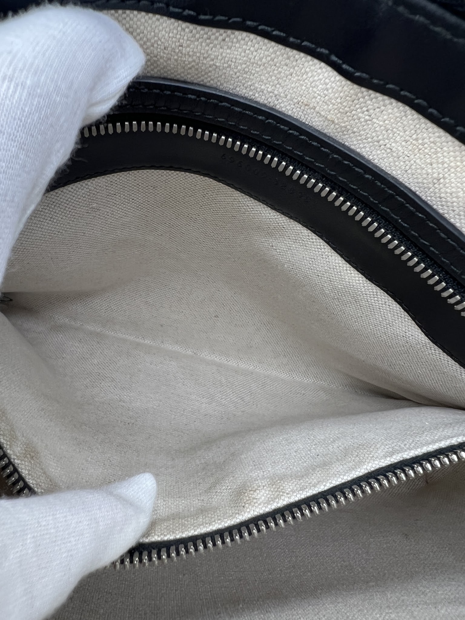 香緹國際精品 黑壓紋 肩背 手拿 兩用包 959-10