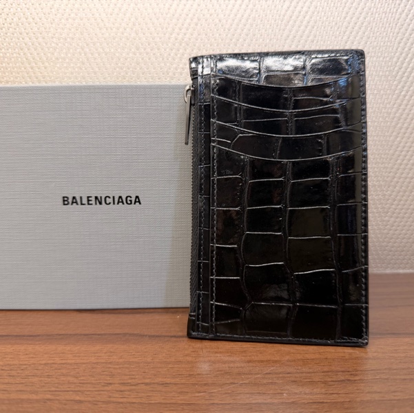 Balenciaga 黑牛皮鱷魚壓紋拉鏈零錢卡包-6