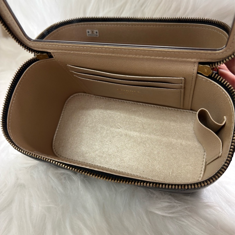 香奈兒Chanel Vanity Case化妝單肩盒子包 黑金色-6