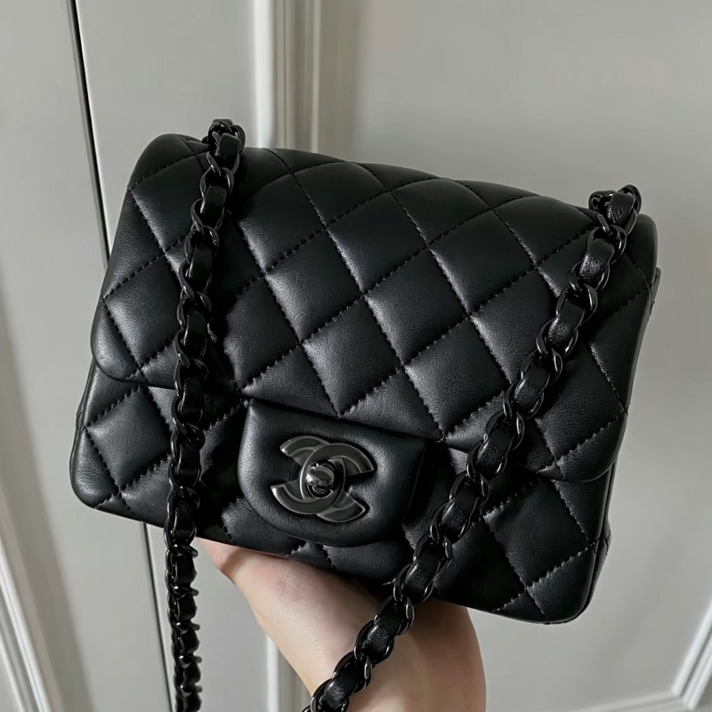 CHANEL香奈兒黑金Leboy25方胖子菱格紋🏵️全新有購證-0