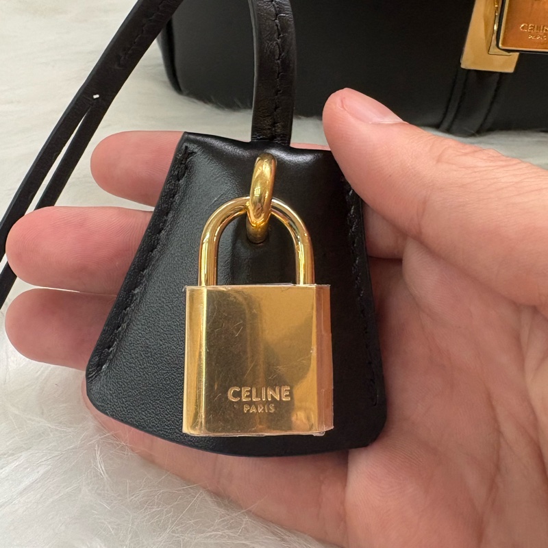 塞琳Celine 16緞面牛皮革小號手提肩背包 黑色-5