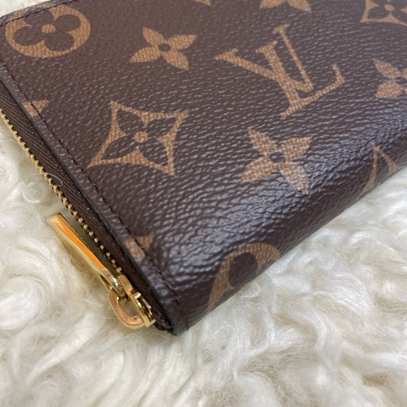 Lv Monogram M60067拉錬零錢咭包-2