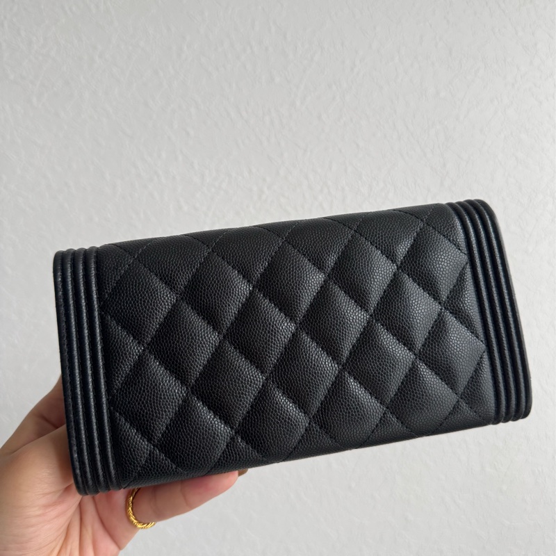 Chanel 黑色金boy釦式長夾-6