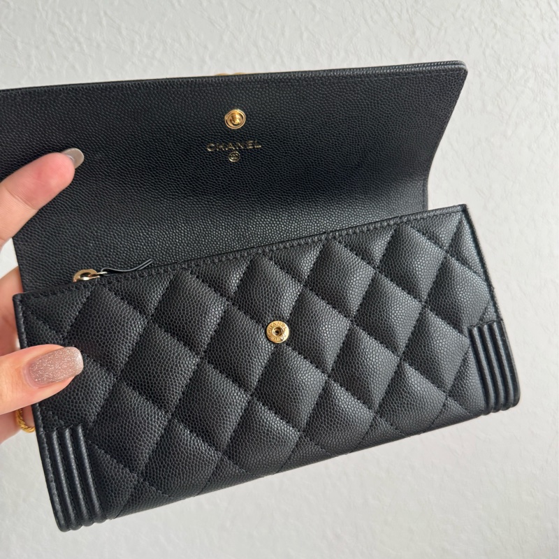 Chanel 黑色金boy釦式長夾-15