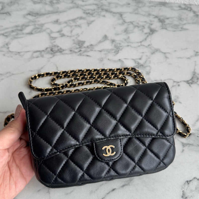 Chanel 黑羊皮淡金雙層斜背包-1