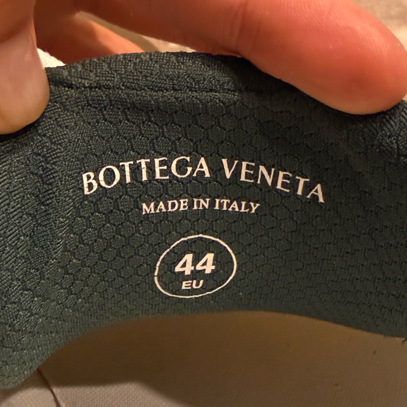 BOTTEGA VENETA 男士復古球鞋-12