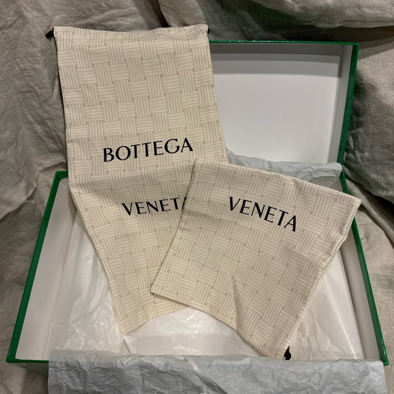 BOTTEGA VENETA 男士復古球鞋-13