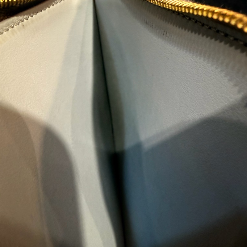Celine L型大象灰拉鏈零錢包內裡淡藍色牛皮卡片夾二合一-17