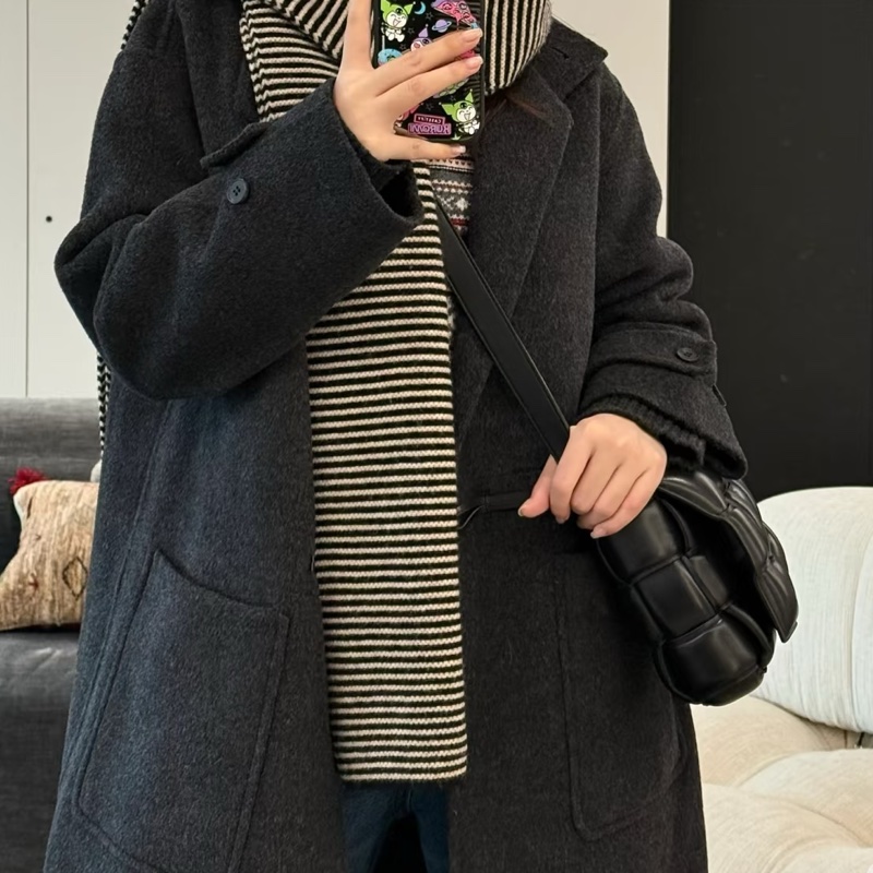 🥀BottegaVeneta葆蝶家黑銀Padded Cassette枕頭包-34