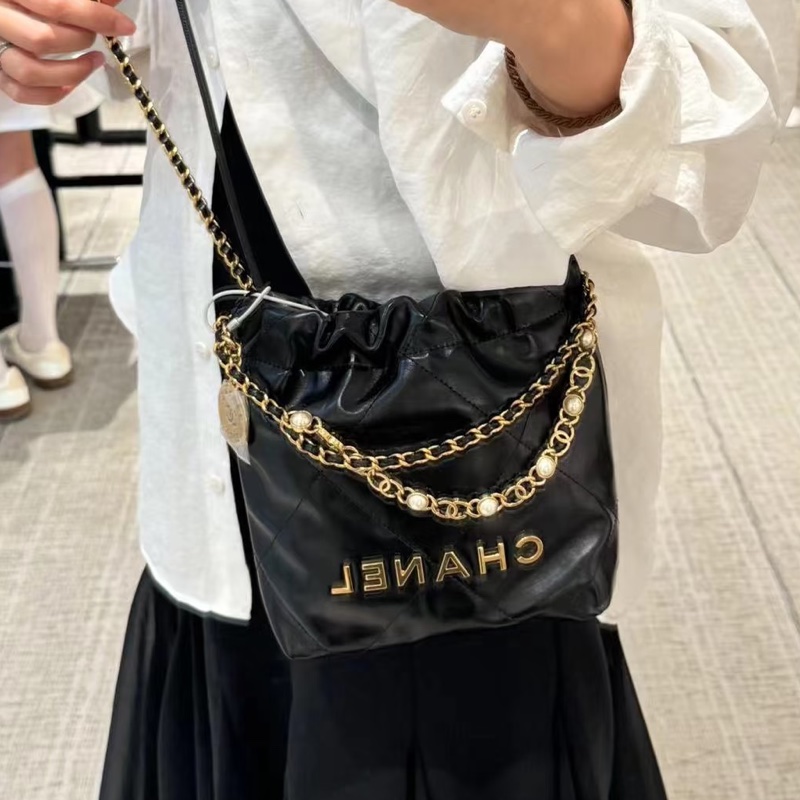 莉亞精品♡Chanel 22bag mini 季節限定珍珠 二手美包-1