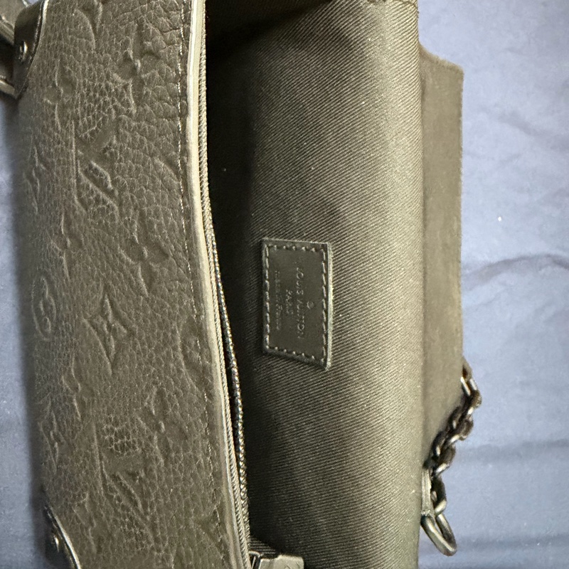 LOUIS VUITTON steamer M81746 皮革壓花 晶片版-13