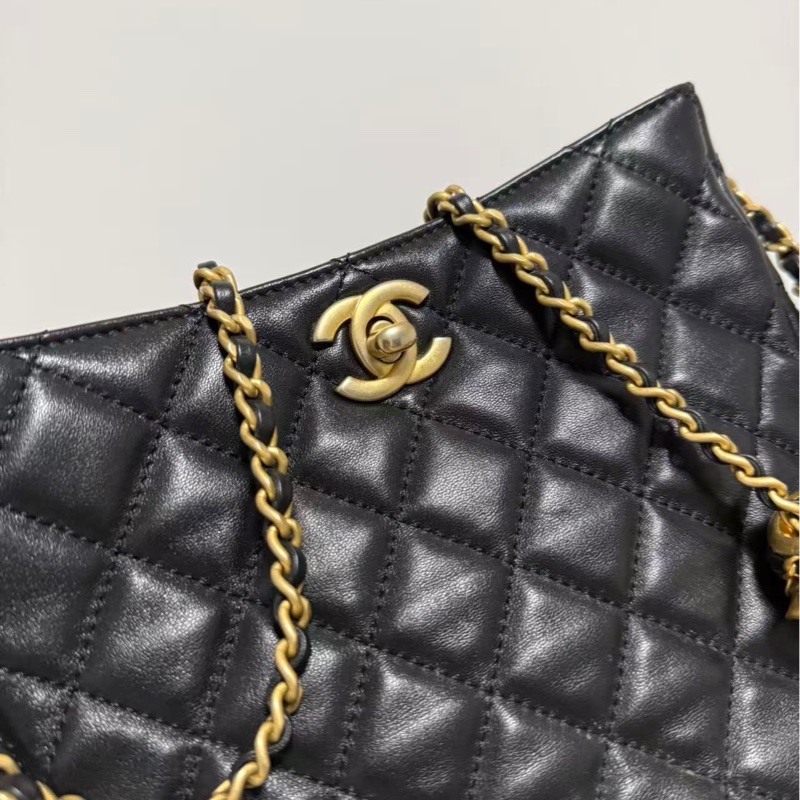 Chanel 香奈兒22S核桃hobo嬉皮包羊皮金扣黑色單肩包，芯片款，單品。-2