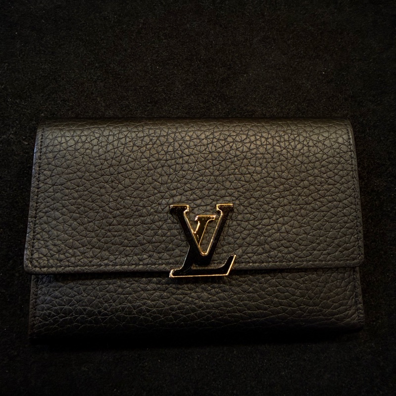 LV 黑牛皮中夾內裡桃紅色8卡中夾-0