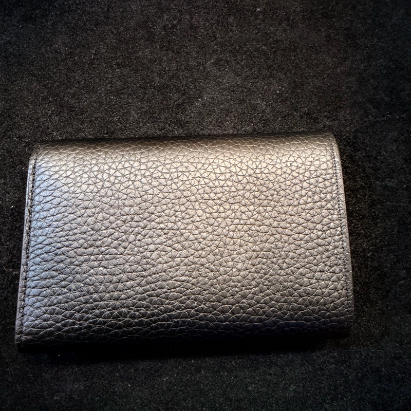 LV 黑牛皮中夾內裡桃紅色8卡中夾-1