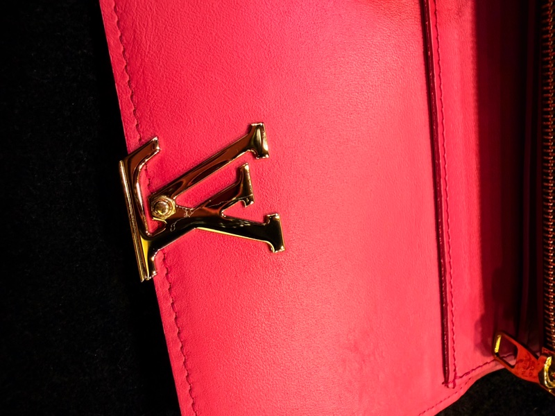 LV 黑牛皮中夾內裡桃紅色8卡中夾-11