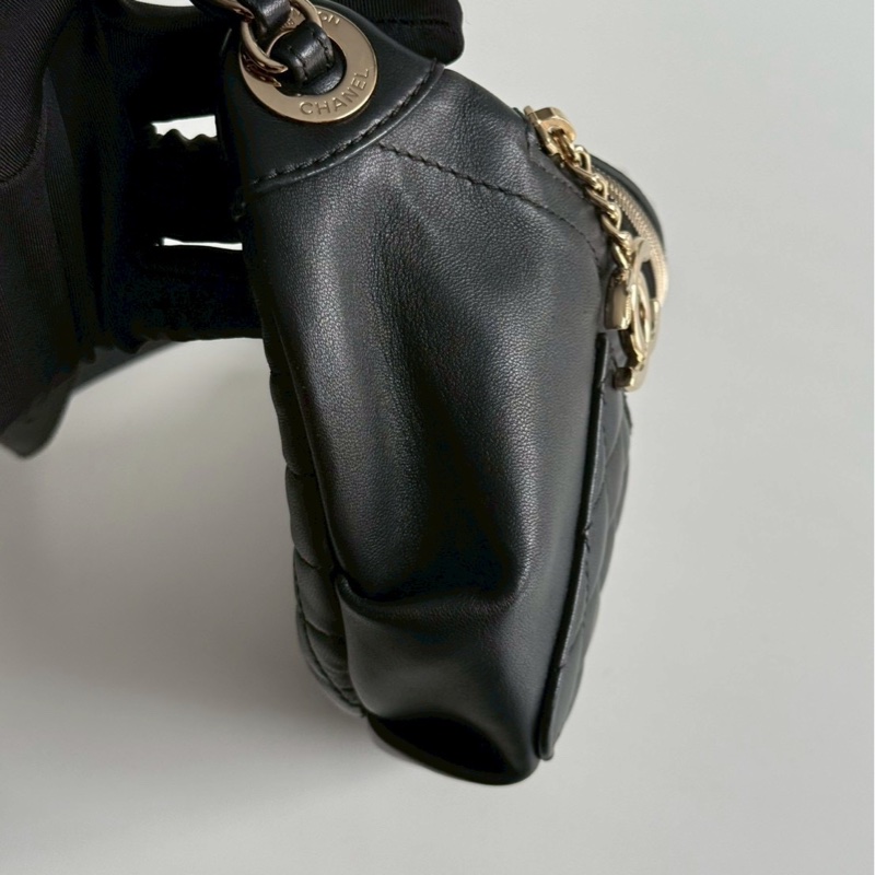 99新🆕 保卡款 Chanel 香奈兒 腰包 黑色金釦-7