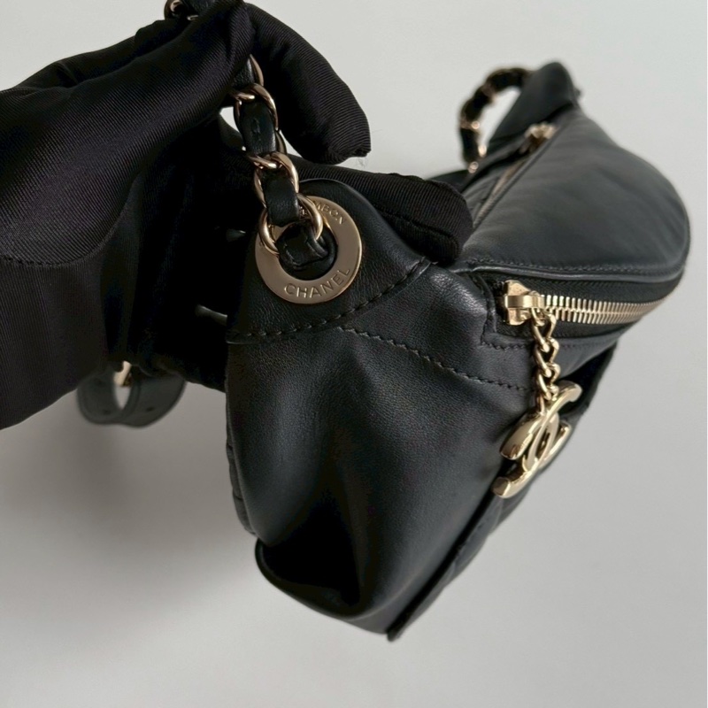 99新🆕 保卡款 Chanel 香奈兒 腰包 黑色金釦-8