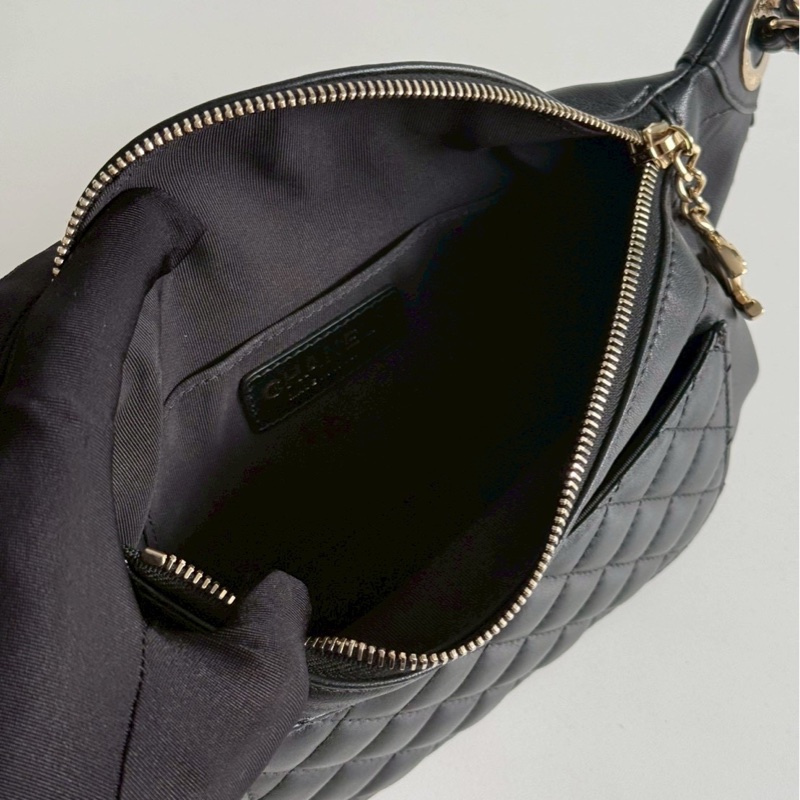 99新🆕 保卡款 Chanel 香奈兒 腰包 黑色金釦-13